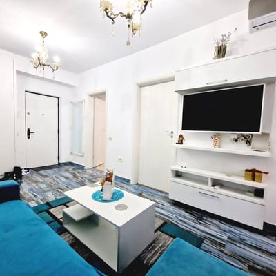 Miete einer gemütlichen, möblierten 2-Zimmer-Wohnung, Bukarest, Sektor 6, Rumänien